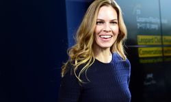 Hilary Swank, ikiz bebek beklediğini duyurdu