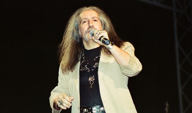 Belçika'ya Barış Manço'nun anıtı dikilecek